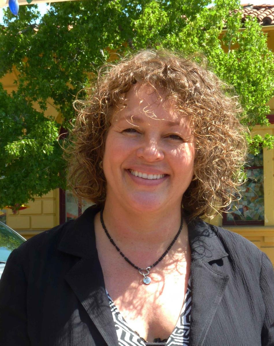 Laura Lothian, mayoral candidate